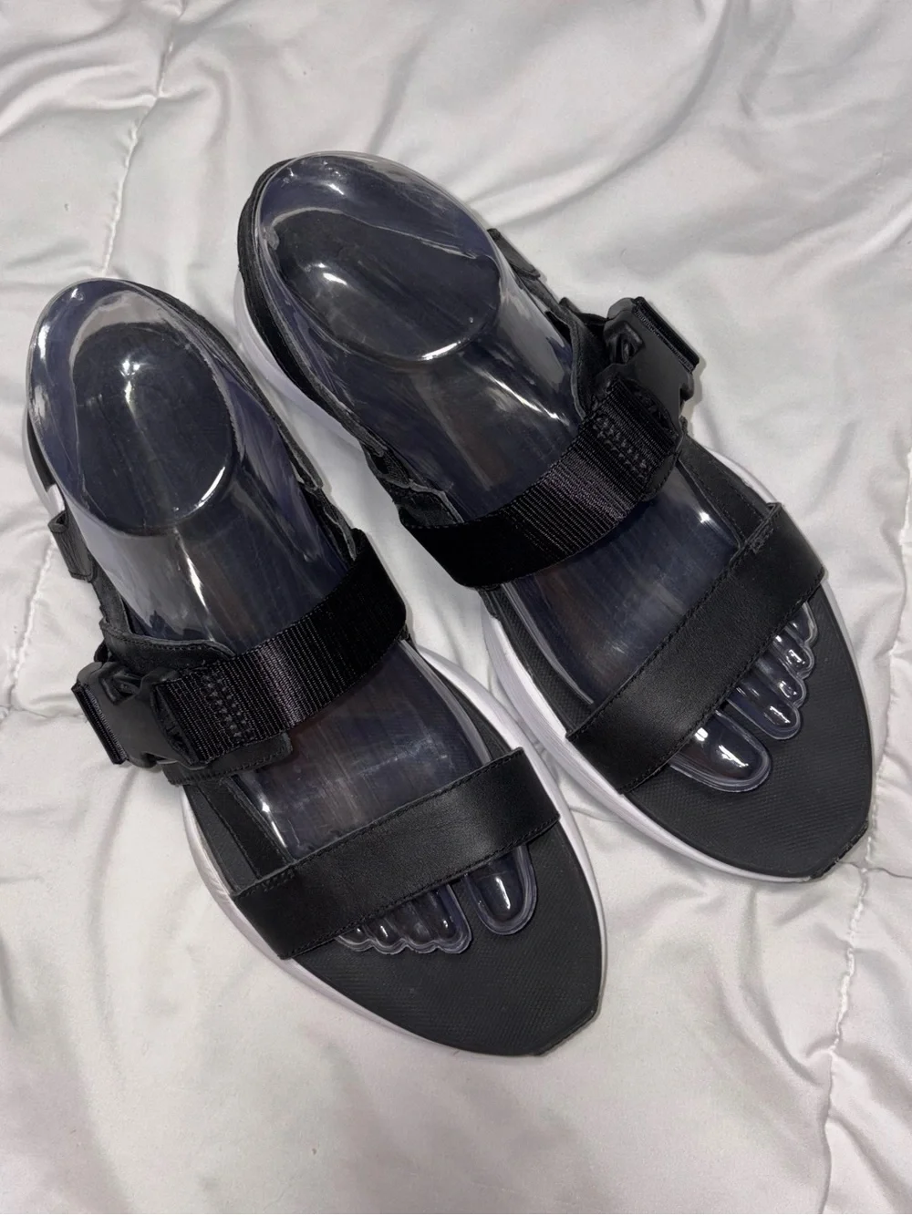SOREL Kinetic Impact Sling Buckle Platform Sandals Size 9 Black White